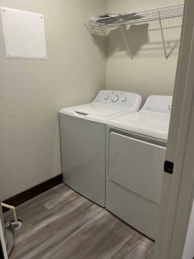 166-218 Jewel Basin Court