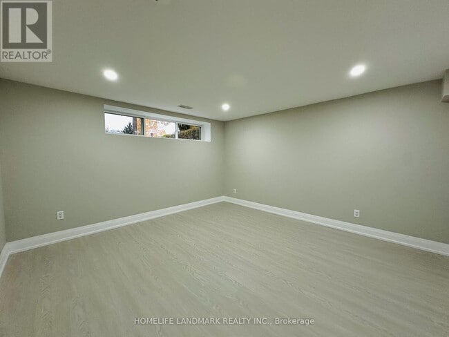 Photo - 38 Howarth Ave