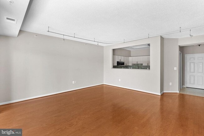 Photo - 19375 Cypress Ridge Terrace Unit 322