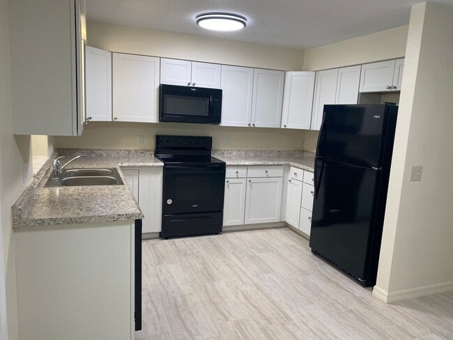 Photo - 2/2 0range City