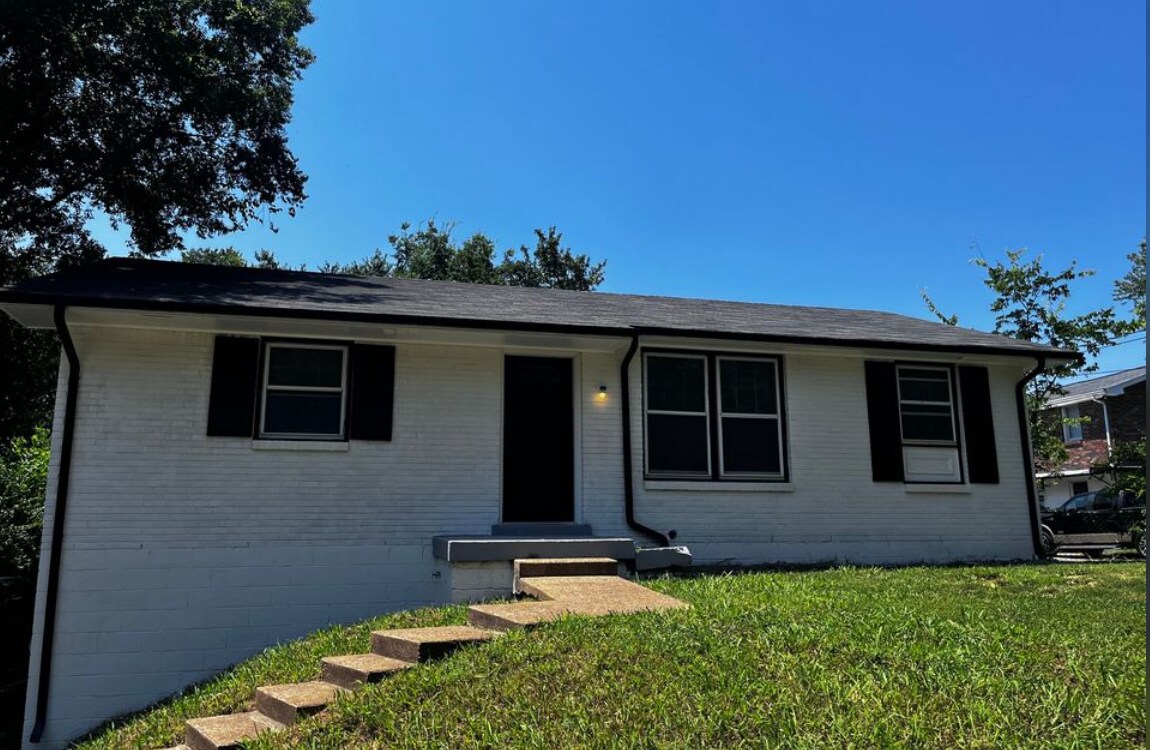 Photo - 127 Cherokee Pl