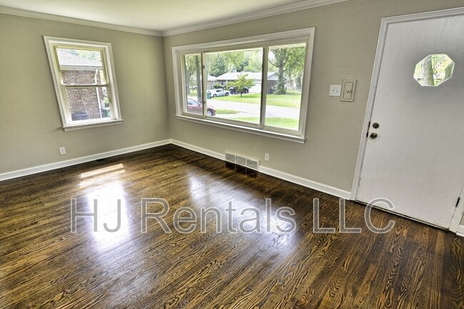 Photo - 9650 Cutler Dr