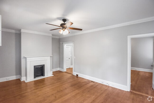 Building Photo - 510 East Waldburg St Unit A Rental