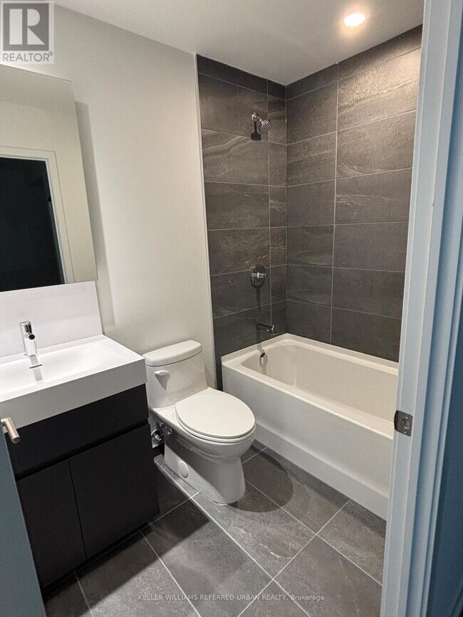 Photo - 39 Mary St Unit 1611