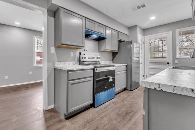 Photo - 2165 Pueblo Ave