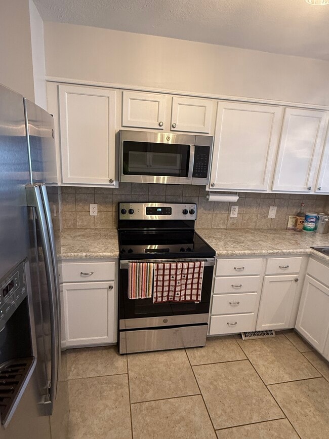 Photo - 3212 S Palmer St