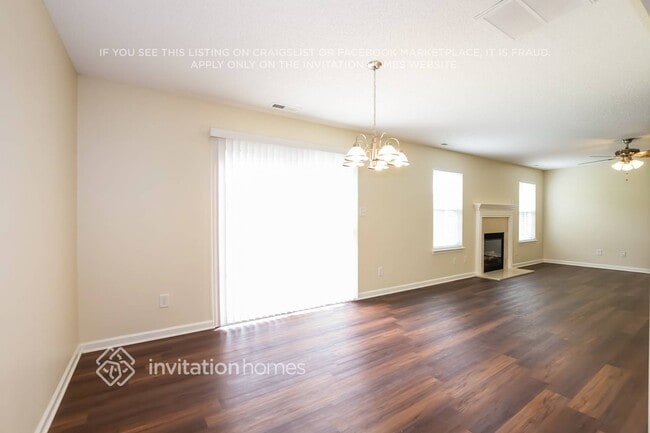 Photo - 10728 Glenluce Ave