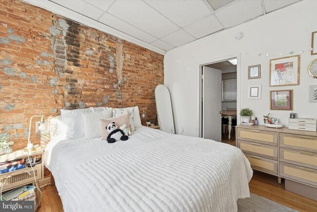 Photo - 3641 Warren St