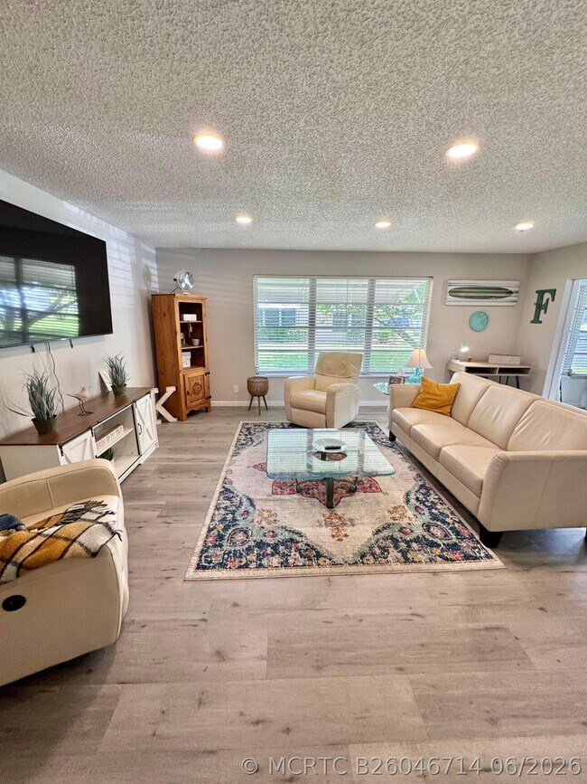 1342 High Point Way SE Unit D