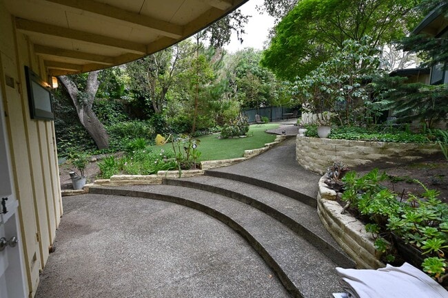 Photo - Dolores Street Triplex Unit B