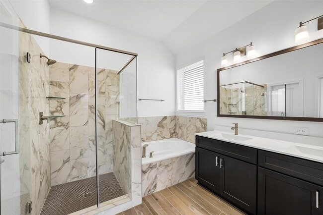 Building Photo - 1309 Tan Gable Ln