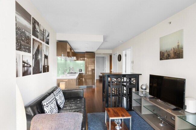 777 Richards St Unit SI FL17-ID1511808P