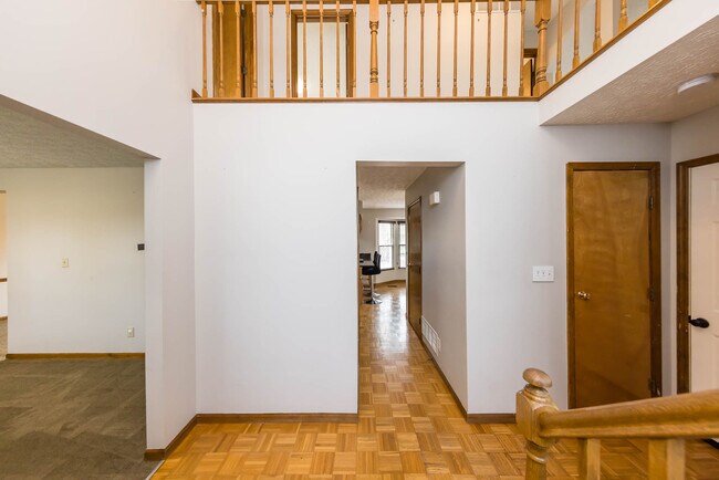 Photo - 6085 Tara Hill Dr