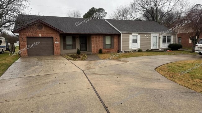 Photo - 101 Marmak Dr