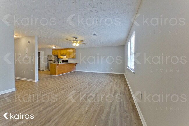 127 Fawn Dr