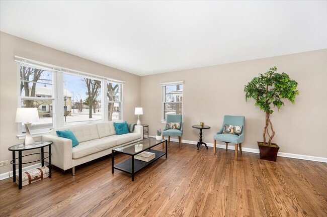 Photo - 159 N Myrtle Ave