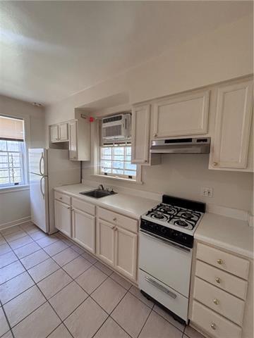 Photo - 1578 Jefferson Ave