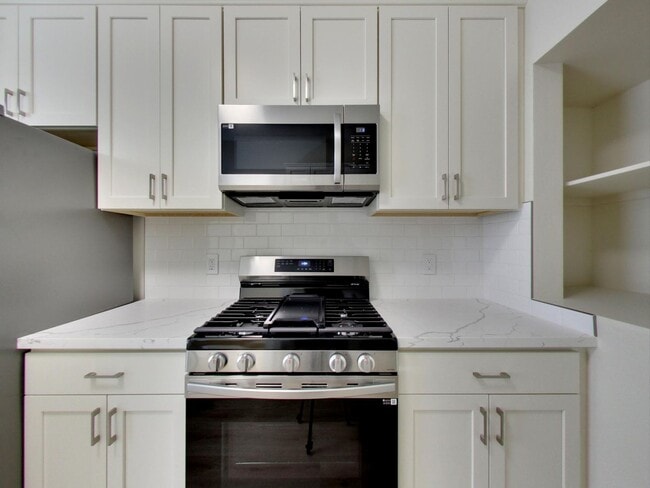 Photo - 1367 Grant Ave Unit 4