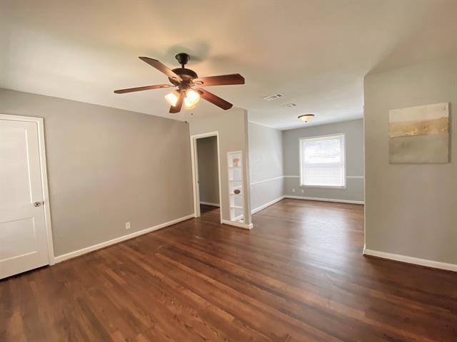 Photo - 2114 Dunloe Ave