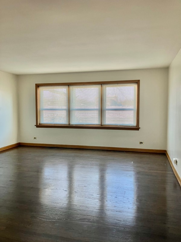 Photo - 1345 S Mannheim Rd Unit Apt 1N