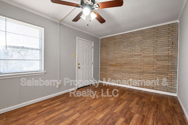 Photo - 1211 NW 3rd Ave