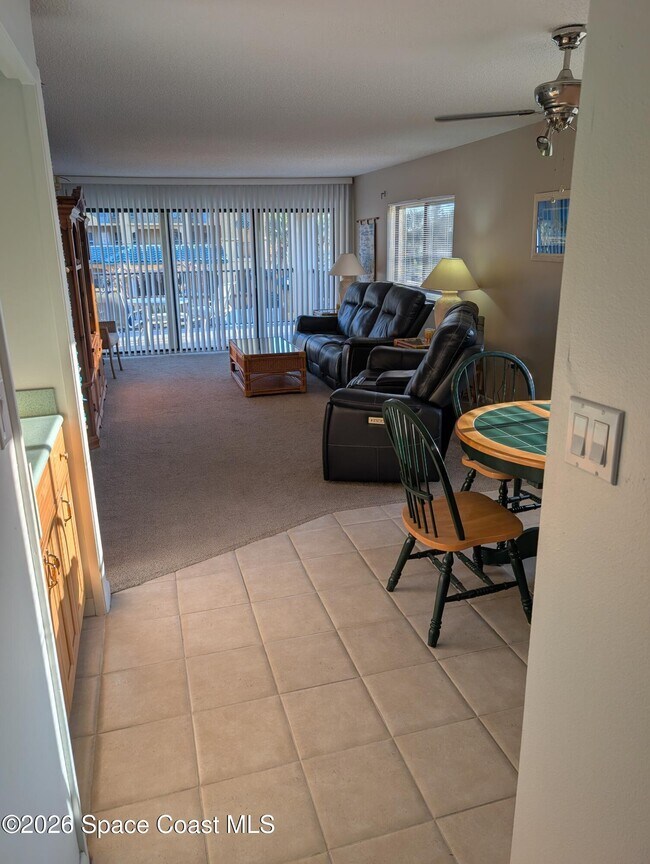 8494 Ridgewood Ave Unit 4206