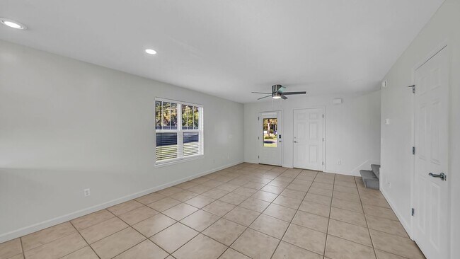 Photo - 2108 Sterling Cove Blvd