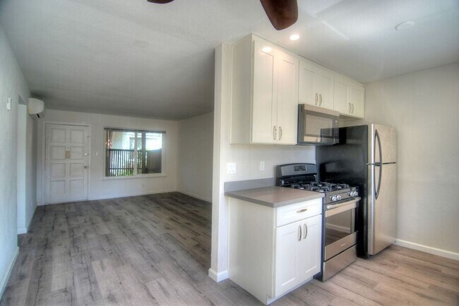 Photo - 300 Franciscan Ct Unit 12