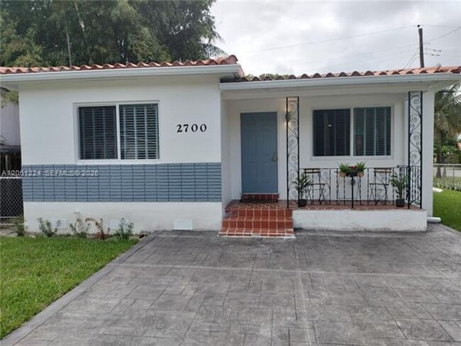 Photo - 2700 SW 28th Ct