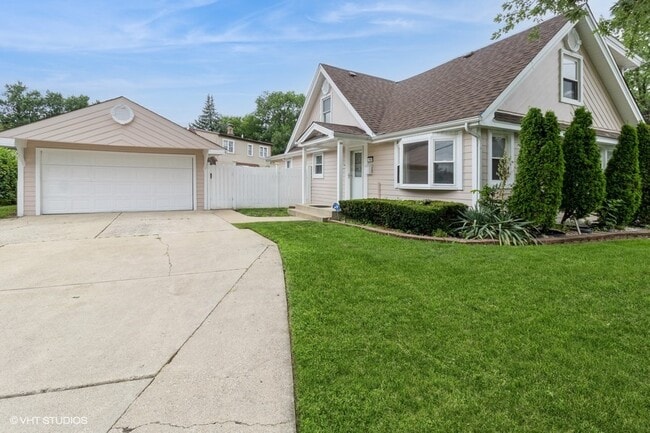 Photo - 110 N Prater Ave Casa