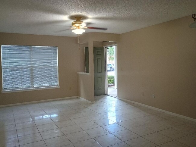 113 Reserve Cir