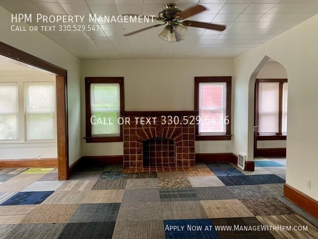 Photo - 1005 13th St NE