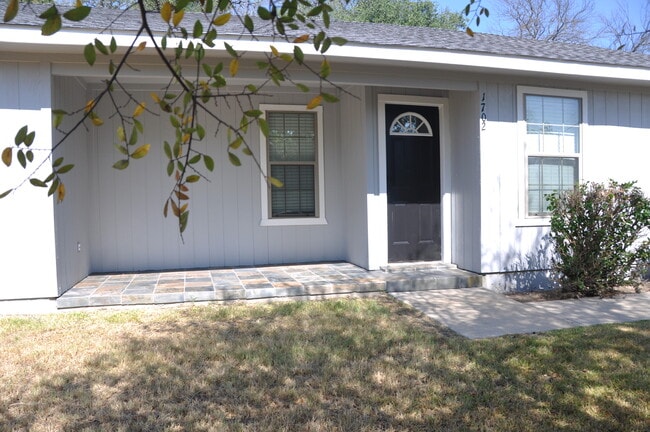 Photo - 1702 Anaconda Trail