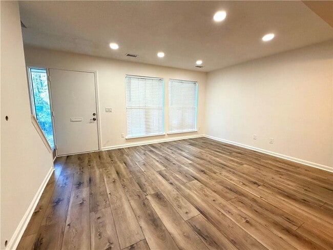 Photo - 4416 Chowning Way