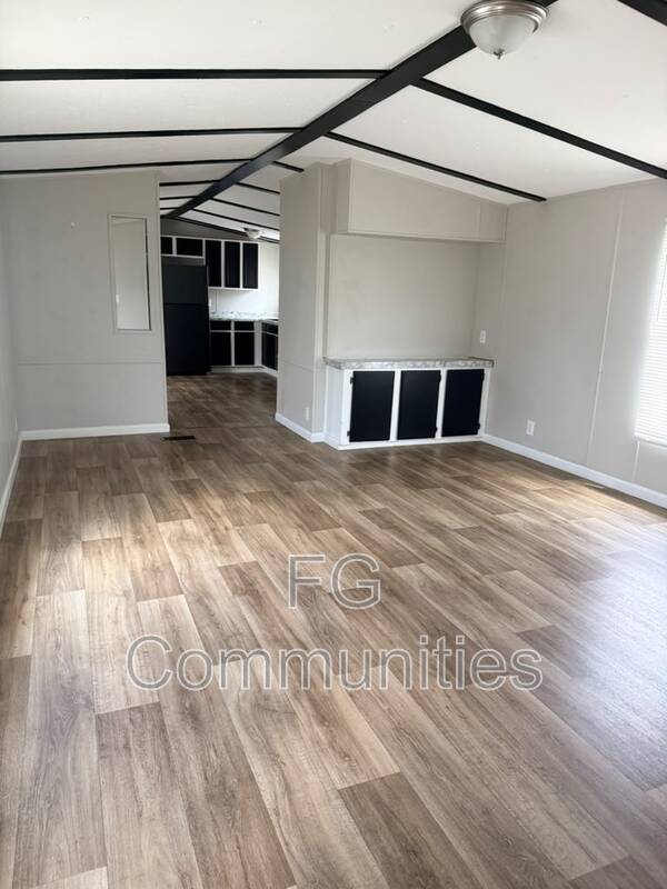 Photo - 101 Ray Cir