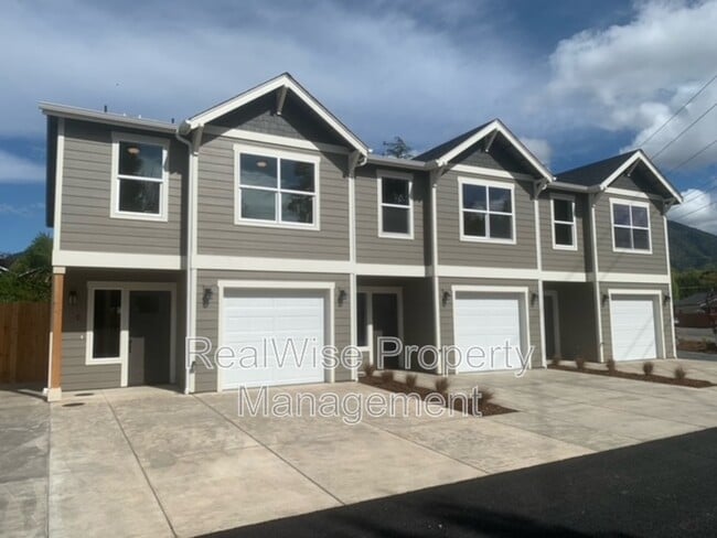 Building Photo - 1184 Fruitdale Dr Rental