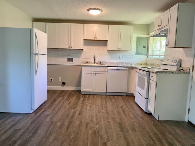 Photo - 4318 Shroyer Rd