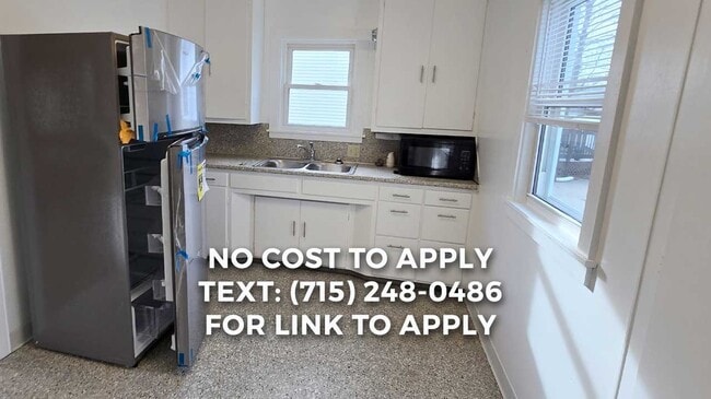 Photo - 441 13th St N