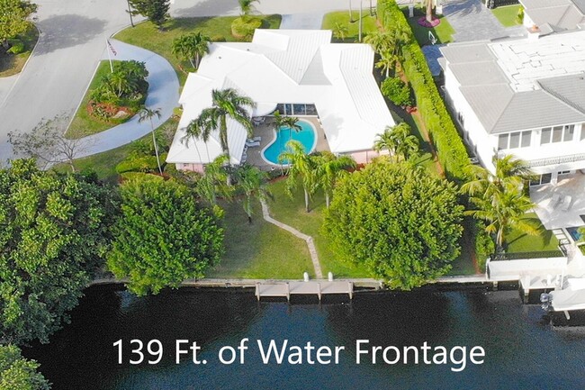Building Photo - 300 E Coconut Palm Rd Rental