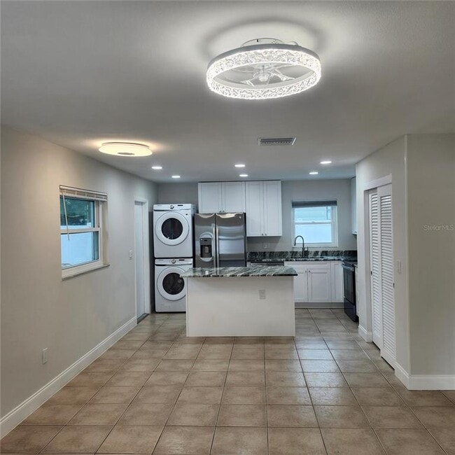 Photo - 15414 Avalon Ave