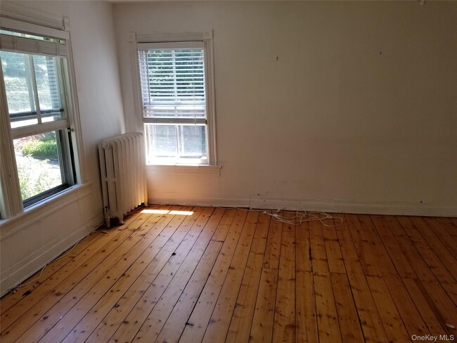 415 Myrtle Ave