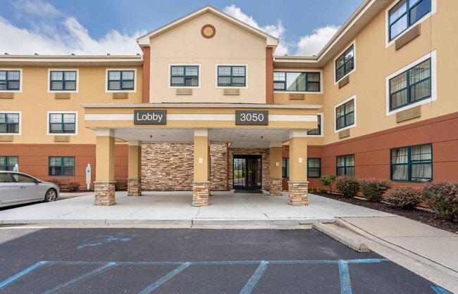 Furnished Studio-Allentown - Bethlehem