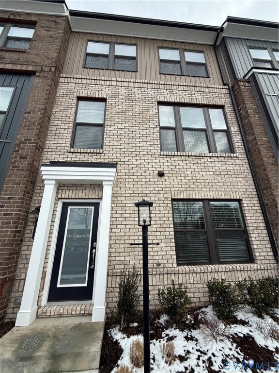 Building Photo - 10137 Blue Wing Ln
