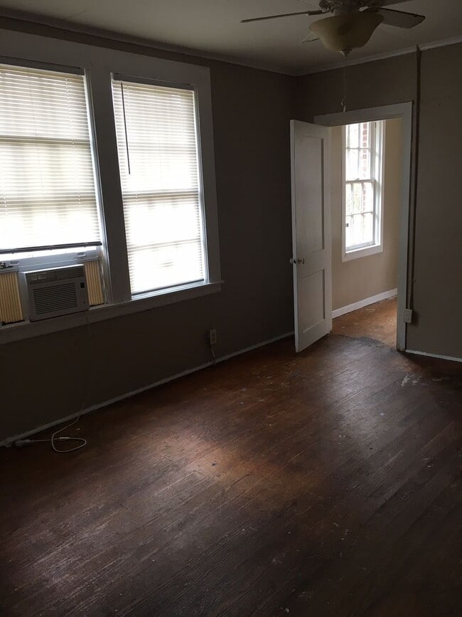 Photo - One Bedroom Duplex Unidad 307 Vernon Street