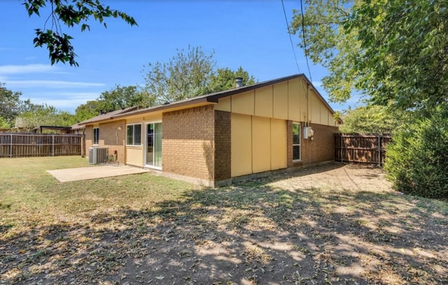 Photo - 411 McKinley St