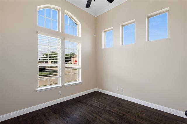 Photo - 5901 Adair Ln