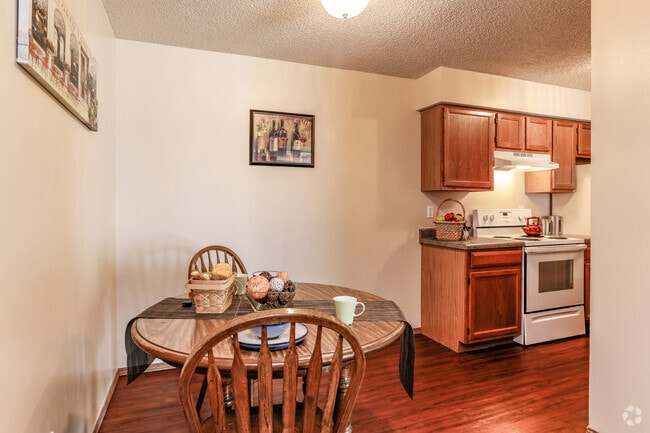 2BR, 2BA - 2x2B