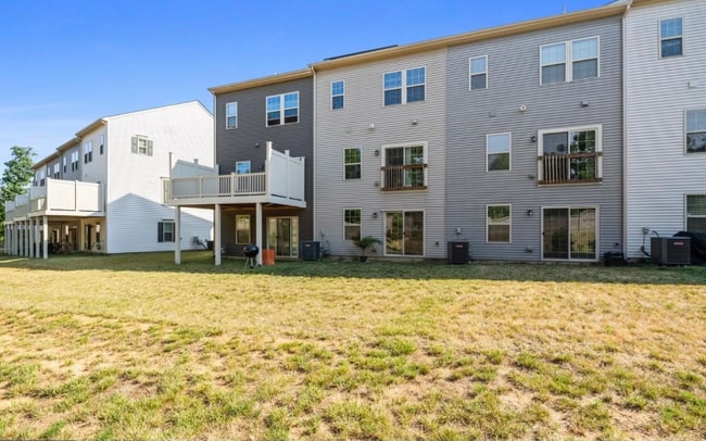 Photo - 16721 Caribbean Wy