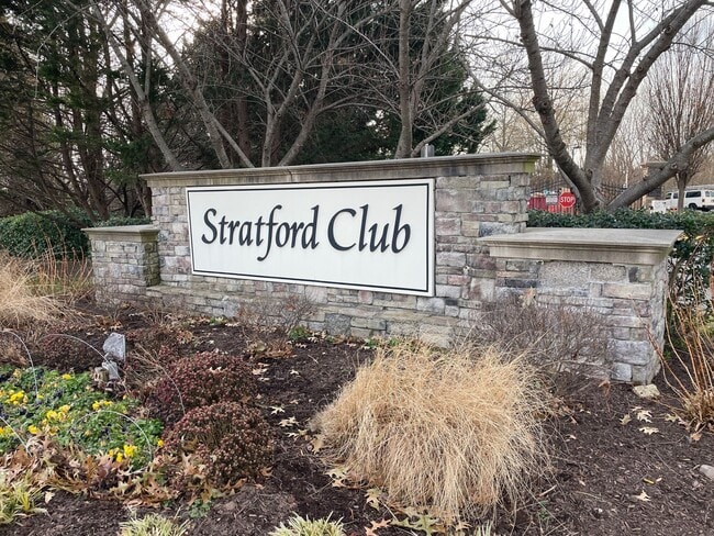 Photo - Stunning 3 Bed 2 Bath Condo In Amenity-rich Westchester At Stratford