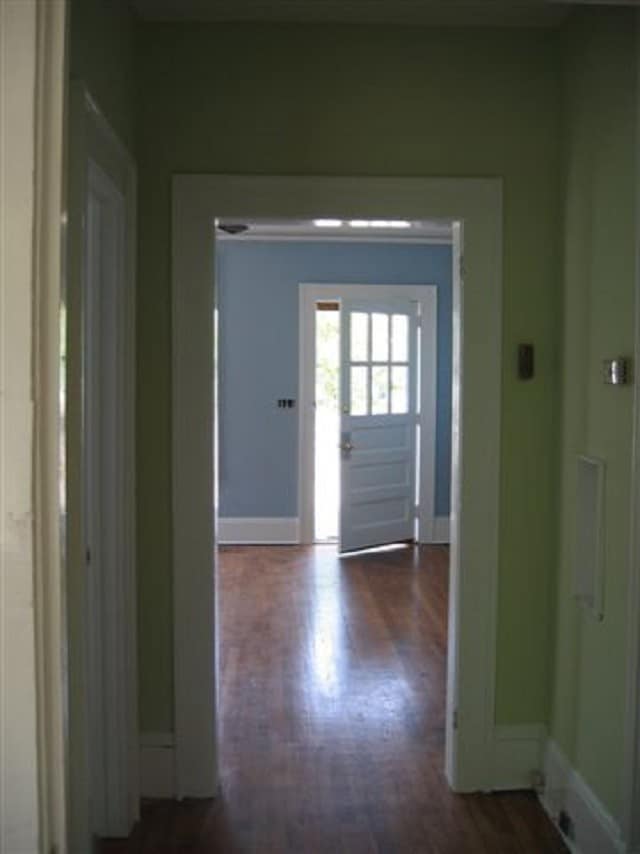 Photo - 208 E Franklin St